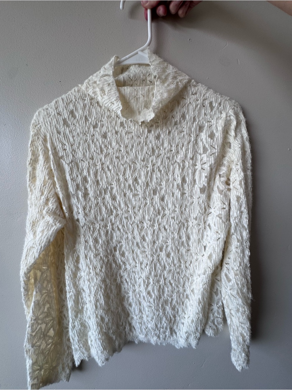 Cream Textured Long Sleeve Turtleneck Sweater